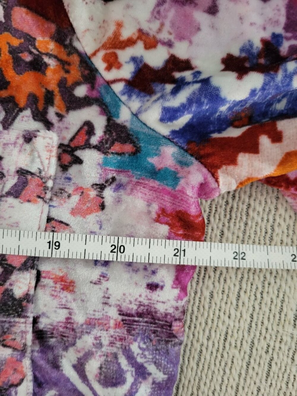 Anthropologie Pilcro Pink Multi-color Crushed Velvet shirt size Medium top - Picture 9 of 9
